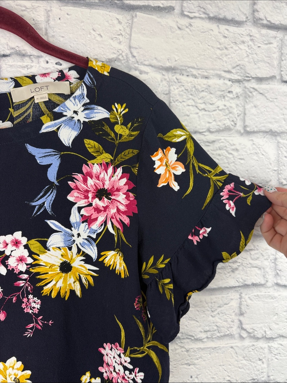LOFT Navy Floral Short Sleeve Blouse with Vibrant Floral Print Size Medium - Picture 2 of 5